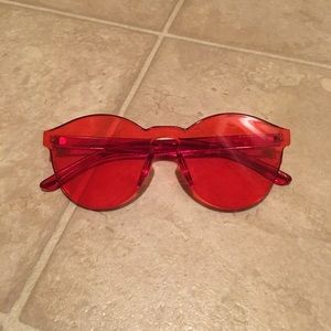 red sunglasses